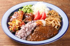 東京名物！もうやんカレーランチビュッフェ