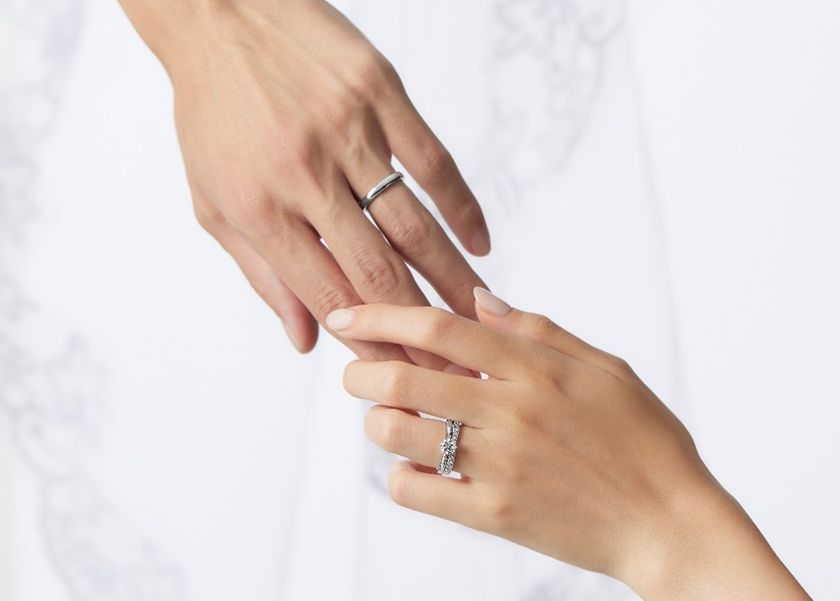 ～2022年2月22日「２」が連なる印象的な日を、記憶に残る記念日に～
“調和のとれた美しいラインと幸福のストーリー”セットリングのご紹介
