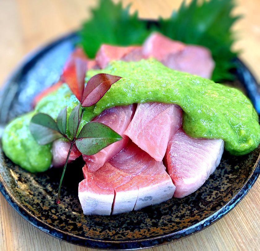 緑のソースがインパクト大！にんにくの葉＋酢味噌　
高知の伝統調味料“ぬた”　
Makuakeプロジェクトで初日から目標額238％をクリア！