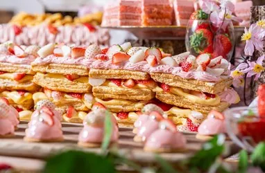 季節限定　春色ベリベリーミルフィーユ