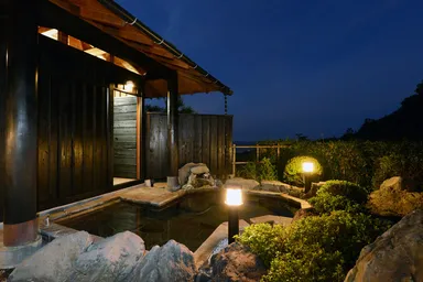 庭園露天風呂