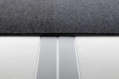 カーぺット下での使用例