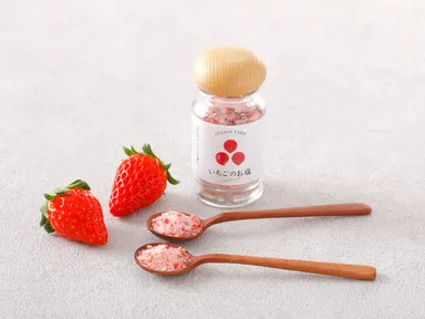 いちごのお塩は食事にもスイーツにも