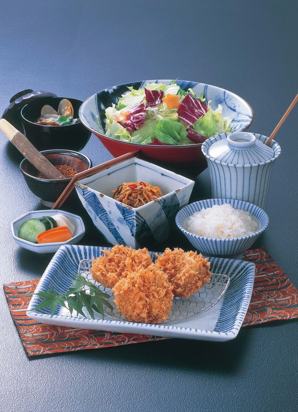 林さんちの美味しい豚 をメインに使用したサクサクで上質なとんかつが食べれる 和心とんかつ あんず が丸の内にオープン 株式会社やまやコミュニケーションズのプレスリリース 林さんちの美味しい豚 をメインに使用したサクサクで上質なとんかつが食べれる 和心とんかつ あんず が丸の内にオープン 株式会社やまやコミュニケーションズのプレスリリース