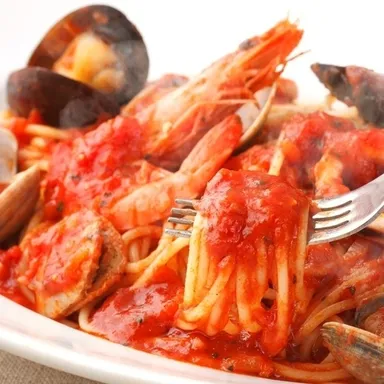 海の幸の具だくさんぺスカトーレソース