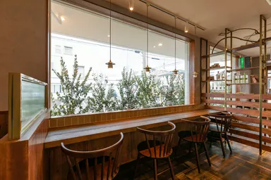 併設のカフェも近日オープン予定