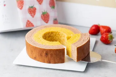 苺ミルクバウムクーヘン