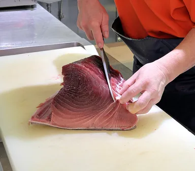 店主こだわりの天然まぐろ