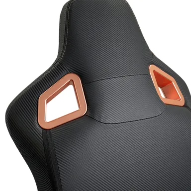 インダストリアルへ誘うカーボンパターン