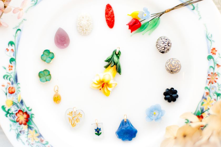 日本最大級のヴィンテージアクセサリーパーツ専門店 レミース がフランスなどのお花パーツの祭典 フラワーパーツマルシェ を4月 16日から自由が丘店 横浜店 ネット店で同時開催 株式会社レミースアンドコーのプレスリリース