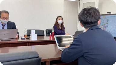 原料メーカーとの打ち合わせ