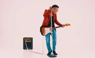 アーティスト写真4