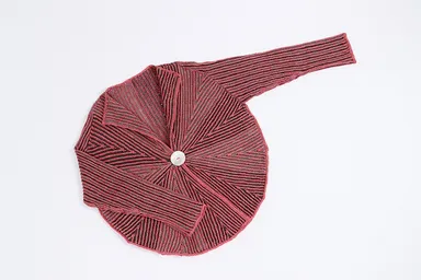 カーディガン　エスカルゴ＋トライアングル