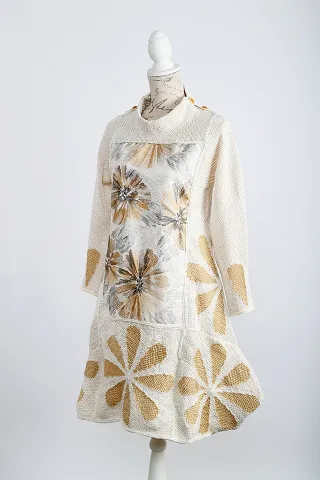 ワンピース　クンストフラワー