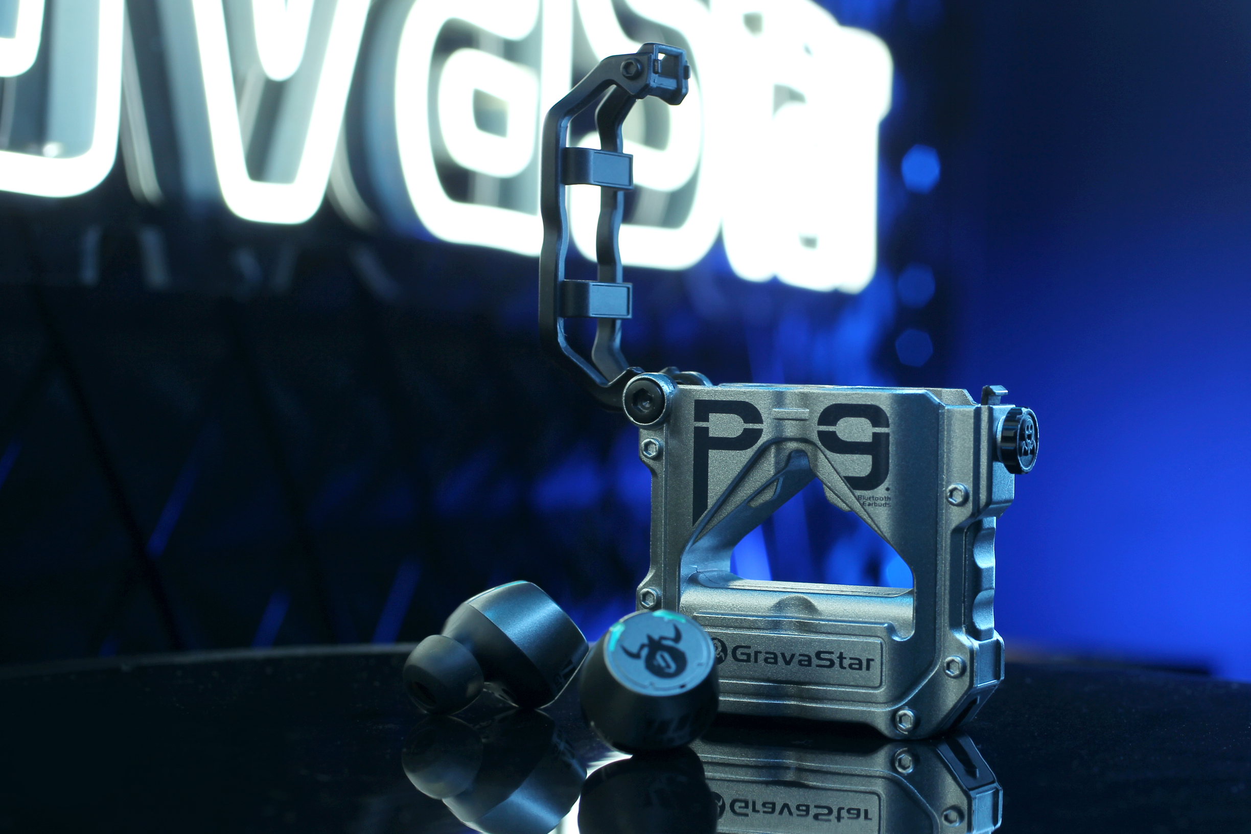 じられる (eイヤホン先行限定発売)Gravastar Sirius Pro War Damaged