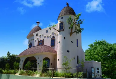 共同建築のモデルハウス「風の井戸」　外観画像