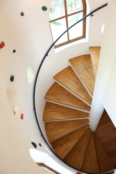 共同建築のモデルハウス「風の井戸」　内観画像2