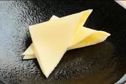 スライスチーズ150円(税込)