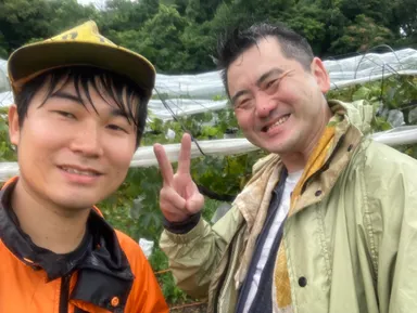 笑顔で復旧作業