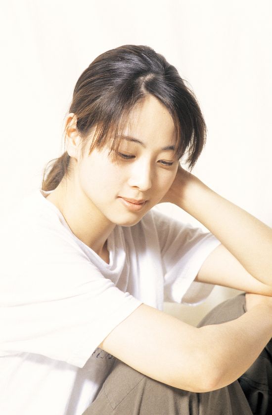 【MUSIC ON! TV（エムオン!）】
3ヶ月連続「ZARD×エムオン!」特別企画決定！
ZARD 30周年イヤーを締めくくった
豪華記念ライブも独占放送！
3/25(金)からZARDデータBOOK
「What a Rare Issue!」(非売品)が
先着でもらえるプレゼントキャンペーンもスタート！