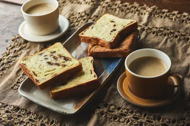 器：【笠間焼】、【美濃焼】/ パン：京都【ANDE】