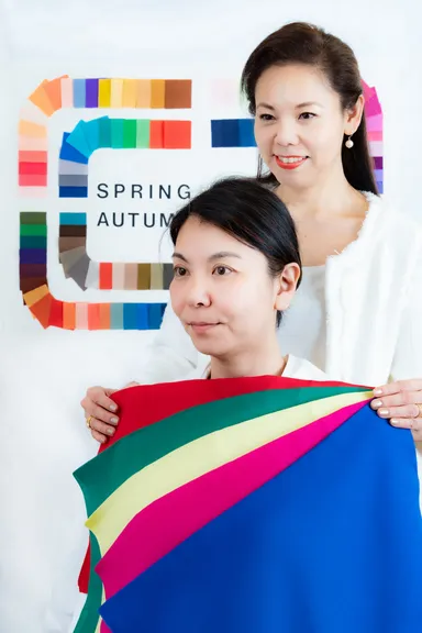 カラー診断で真の魅力を発見