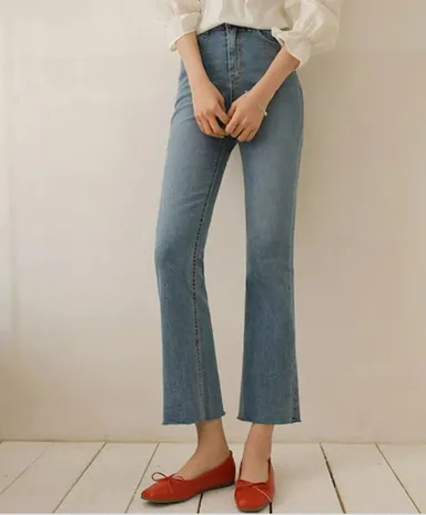 Justone_jp／フレアデニムジーンズ