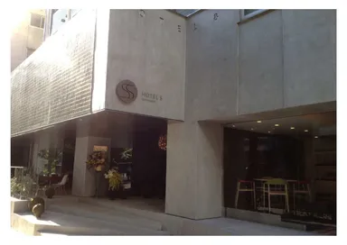 ホテル＆レジデンス六本木　エントランス