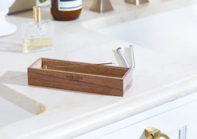 香りで空間をデザインする「凛」のお香