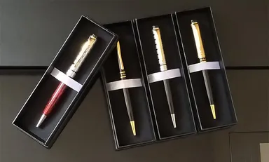 原稿に最適なボールペン