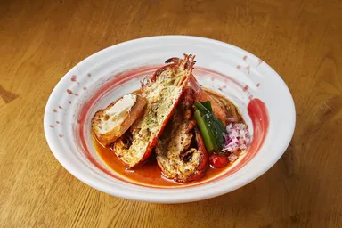 丸ごと一匹オマール海老らーめん 3,300円