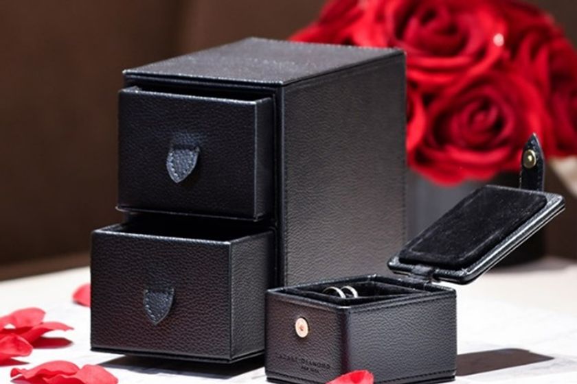 ～ おふたりの記念のリングをずっと大切にしたい。～
オリジナルBRIDAL ITEMS