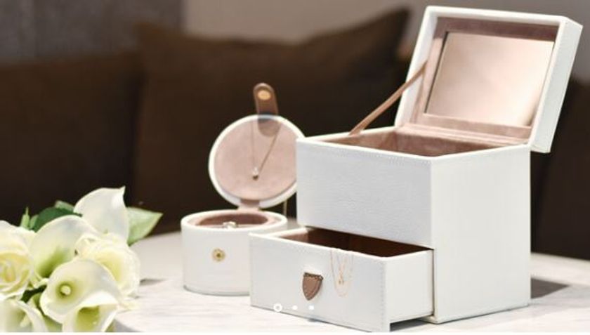 ～ おふたりの記念のリングにストーリーを添えて～
オリジナルBRIDAL ITEMSのご紹介
