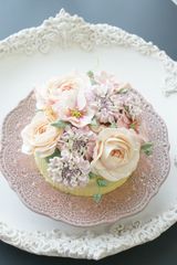 クリームで絞った花　フラワーケーキ