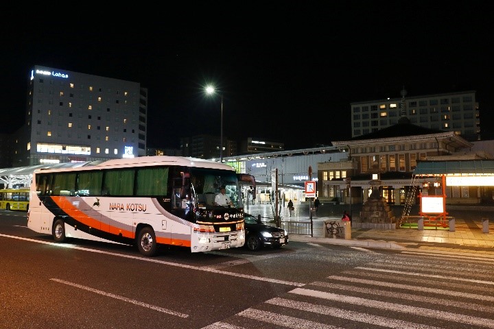 奈良交通 夜行高速バスやまと号 東京ディズニーリゾート R 横浜線 の運行再開および路線再編について 奈良交通株式会社のプレスリリース