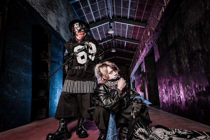 【MUSIC ON! TV（エムオン!）】
Ryuji(佐藤流司)とHAKUEIによる
バンドプロジェクト、The Brow Beat
メジャーデビュー後、
初の有観客で行われた昨年10月のライブ
「The Brow Beat LIVE 2021
『Let’s play harevutai, shall we！？』」の模様を
5月にエムオン!でテレビ初放送決定！
プレゼントキャンペーンもスタート！