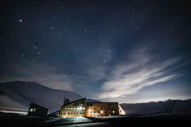 星にいちばん近いリゾート、ホテル立山