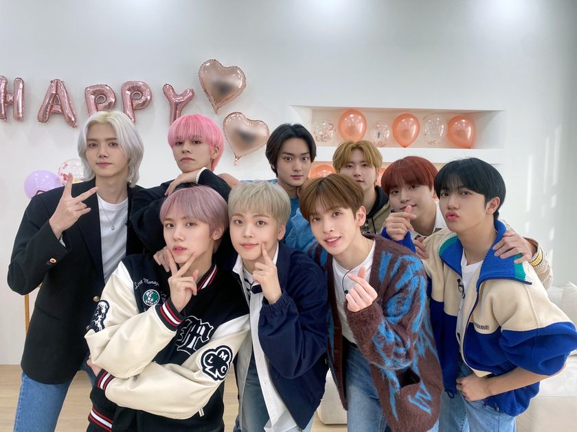 【MUSIC ON! TV（エムオン!）】
大人気9人組K-POPボーイズグループCRAVITY
彼らが4月にデビュー2周年を迎えることを記念して
デビュー日となる4月14日にエムオン!で
撮り下ろし特別番組を放送！
プレゼントキャンペーンもスタート！