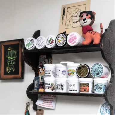 グリーシースライムジムポマード