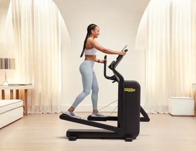 Technogym　Elliptical　1