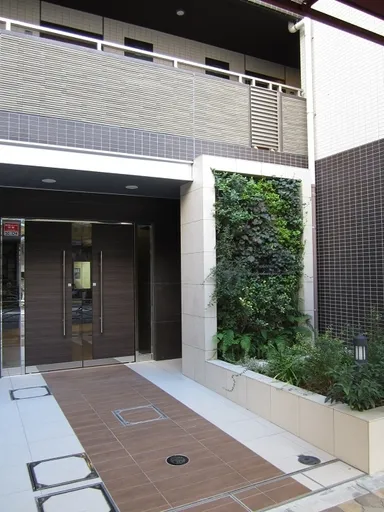 ジェノヴィアシリーズエントランス