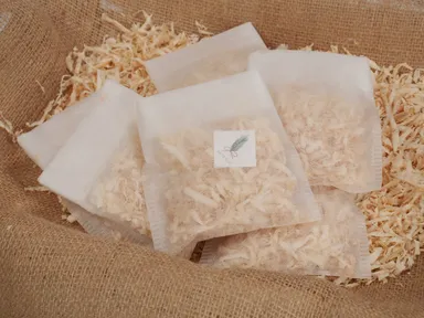 秋田杉のサシェ