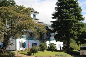 ロケ地・山梨県北社市津金学校