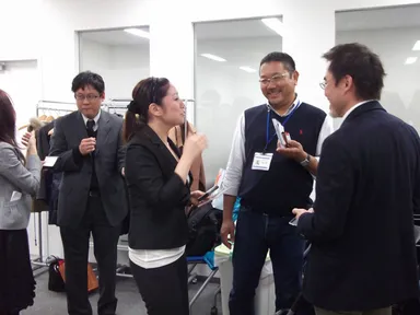 『討論会＆交流会 2』