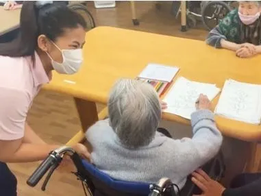 色塗りしましょ。