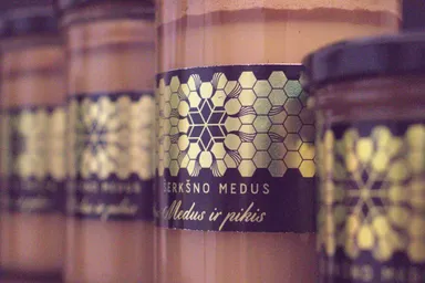 天然プロポリス25,000mg配合