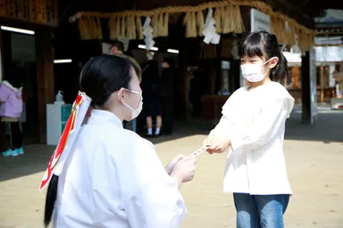 短冊を書いてきた子ども
