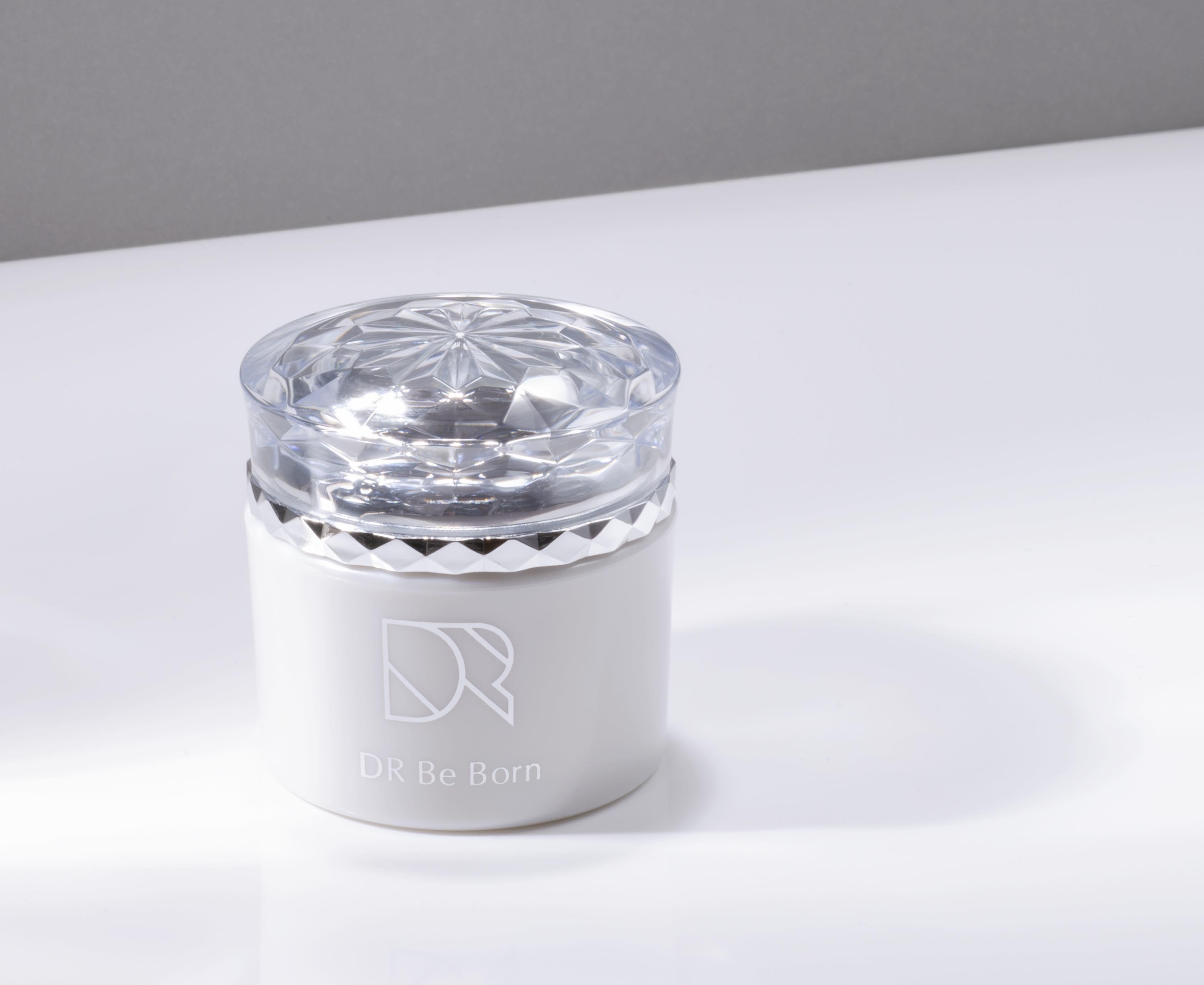 Lekarkaの最新ヒト幹細胞培養液配合のスキンケア「DR Be Born」6品目を