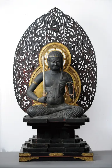 不動明王坐像　平安～鎌倉時代