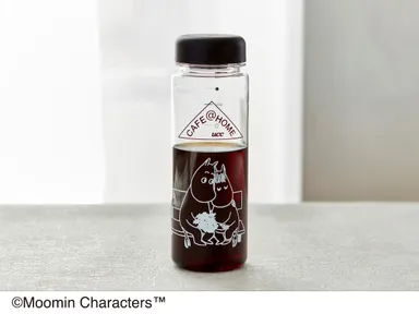 『CAFE@HOME ムーミン谷 水出しアイスコーヒー ボトル』 500mlサイズ 1,800円(税込)